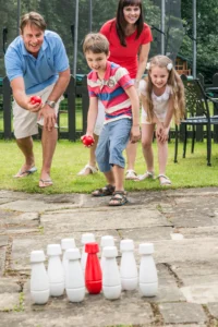 ⁦סט באולינג מעץ איכותי עם תיק נשיאה מבית Traditional Garden Games⁩ – תמונה ⁦2⁩