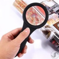 ⁦זכוכית מגדלת עם כושר הגדלה של X4 עם תאורת לד מובנית⁩ – תמונה ⁦7⁩