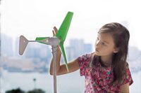 ⁦טורבינת רוח חשמלית - משחק הרכבה מדעי לילדים מסדרת Eco-Engineering מבית 4M ארה"ב⁩ – תמונה ⁦3⁩