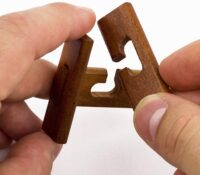 ⁦משחק חשיבה והיגיון סט פאזלים 5 חידות היגיון שונות מסדרת Great Minds של Professor Puzzle אנגליה⁩ – תמונה ⁦4⁩