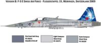 ⁦מודל להדבקה של מטוס קרב שוויצרי מדגם F-5E בקנה מידה של 1:72 מבית Italeri⁩ – תמונה ⁦4⁩