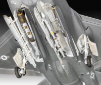 ⁦דגם מטוס להרכבה F35 Lightning II מטוס קרב חמקן אמריקאי חדיש בקנה מידה של 1:72 מבית Revell⁩ – תמונה ⁦4⁩