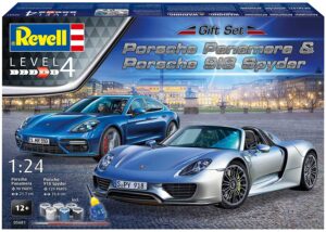 מודל להדבקה של 2 מכוניות ספורט פורשה מדגמים Porche panamera, Porche 918 spider בקנה מידה של 1:24 מבית Revell