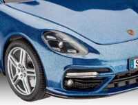 ⁦מודל להדבקה של 2 מכוניות ספורט פורשה מדגמים Porche panamera, Porche 918 spider בקנה מידה של 1:24 מבית Revell⁩ – תמונה ⁦7⁩