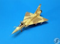 ⁦מודל להדבקה של מטוס קרב צרפתי Mirage 2000C בצבעי מלחמת המפרץ מבית Italeri⁩ – תמונה ⁦2⁩