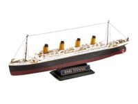 ⁦מודל להדבקה של ספינת הטיטניק  R.M.S Titanic המגיע באריזה זוגית עם דגם הספינה בשני גדלים שונים מבית Revell⁩ – תמונה ⁦2⁩