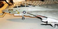 ⁦מודל להדבקה של מטוס קרב אמריקאי F-14A Tomcat בקנה מידה של 1:48 מבית Italeri⁩ – תמונה ⁦5⁩