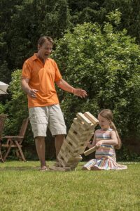 ⁦ג'נגה ענק לחצר משחק רצפה לחוץ ולבית מבית  Traditional Garden Games UK⁩ – תמונה ⁦5⁩