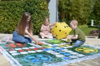 משחק לודו ענק לגינה לפיקניק או לבית   TRADITIONAL GARDEN GAMES UK