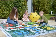 משחק לודו ענק לגינה לפיקניק או לבית   TRADITIONAL GARDEN GAMES UK