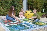 ⁦משחק לודו ענק לגינה לפיקניק או לבית   TRADITIONAL GARDEN GAMES UK⁩ – תמונה ⁦12⁩