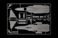 ⁦מודל להדבקה של מטוס הקרב הרוסי סוחוי Sukhoi Su-34/Su-32 בקנה מידה של 1:72 מבית Italeri⁩ – תמונה ⁦2⁩