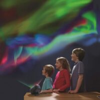 ⁦מקרן אורות הצפון של אורורה - Brainstorm Toys Aurora Projector אנגליה⁩ – תמונה ⁦4⁩