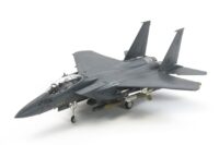 ⁦מודל להדבקה של מטוס קרב F-15E בקנה מידה 1:72 מבית Tamiya יפן⁩ – תמונה ⁦3⁩