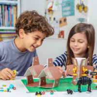 ⁦משחק הרכבה לילדים החווה - דה אוף ביטס - חיות החווה עם מעל 200 חלקים -  The OFF Bits  - FARMBIT kit⁩ – תמונה ⁦5⁩