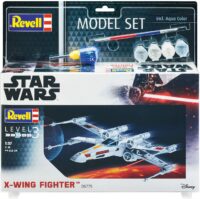 מודל להדבקה של חללית המלחמה X-WING ממלחמת הכוכבים 1:57 מבית Revell