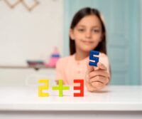 ⁦מארז קוביות מגנטיות לבנייה תלת ממדית - 100 יחידות -  PIXIO Design Series⁩ – תמונה ⁦4⁩