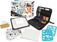 ⁦ערכת יצירה לילדים - לוח  ציור עם תאורת LED ליצירת קומיקס ואיוריםBuki Professional Studio Light Pad 3in1⁩ – תמונה ⁦7⁩